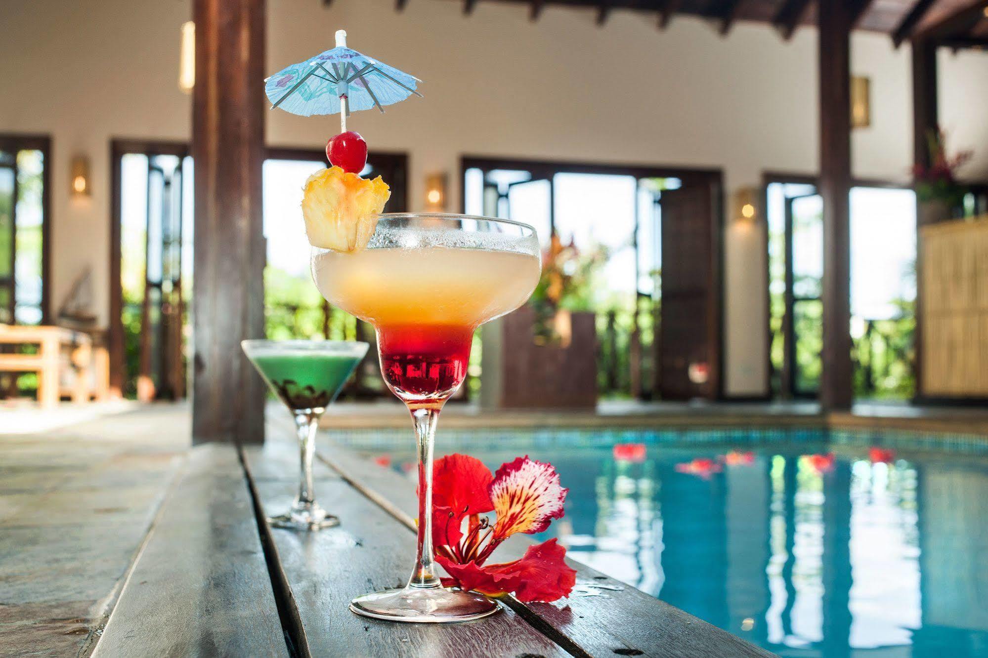 Le Phare Bleu Boutique Hotel And Marina St. George's Exterior photo